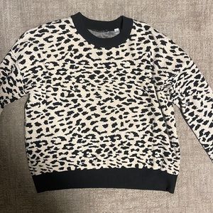 Tahari Sweater